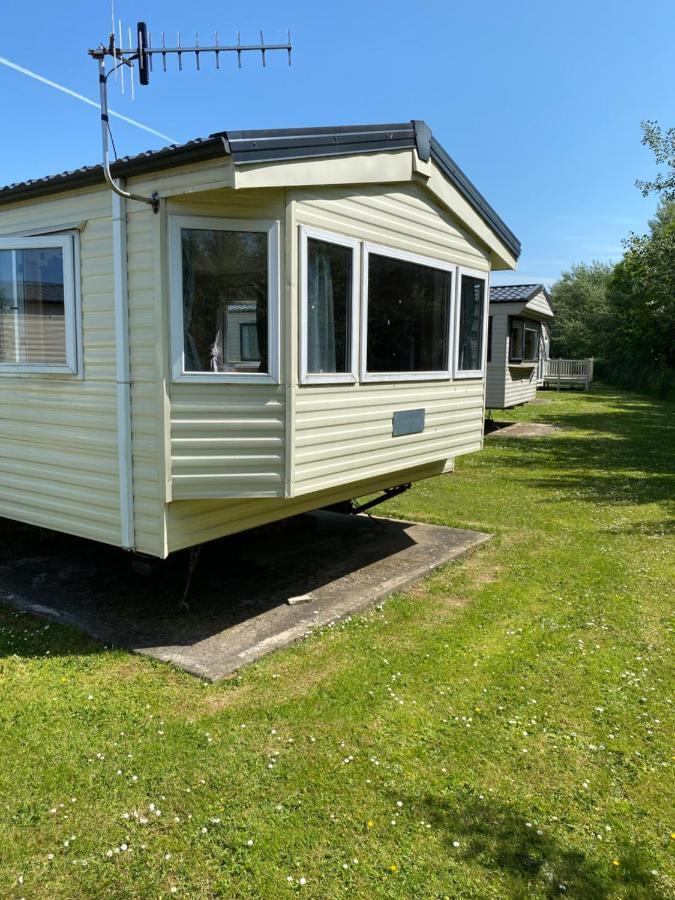 Turnberry Caravan Quiet Peaceful Location Near Golf Spas And Beaches Girvan Exteriör bild
